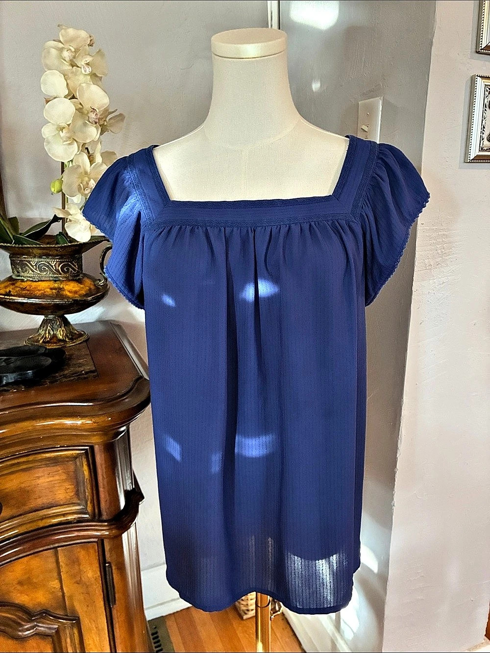 LOFT Blue Blouse Size Medium Like New
